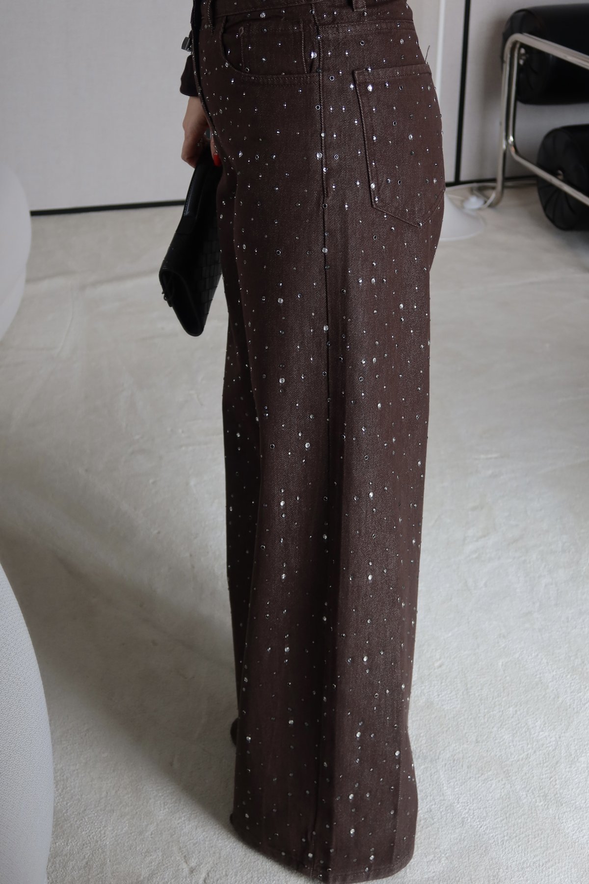 Taş Baskılı Bol Paça Denim Pantolon