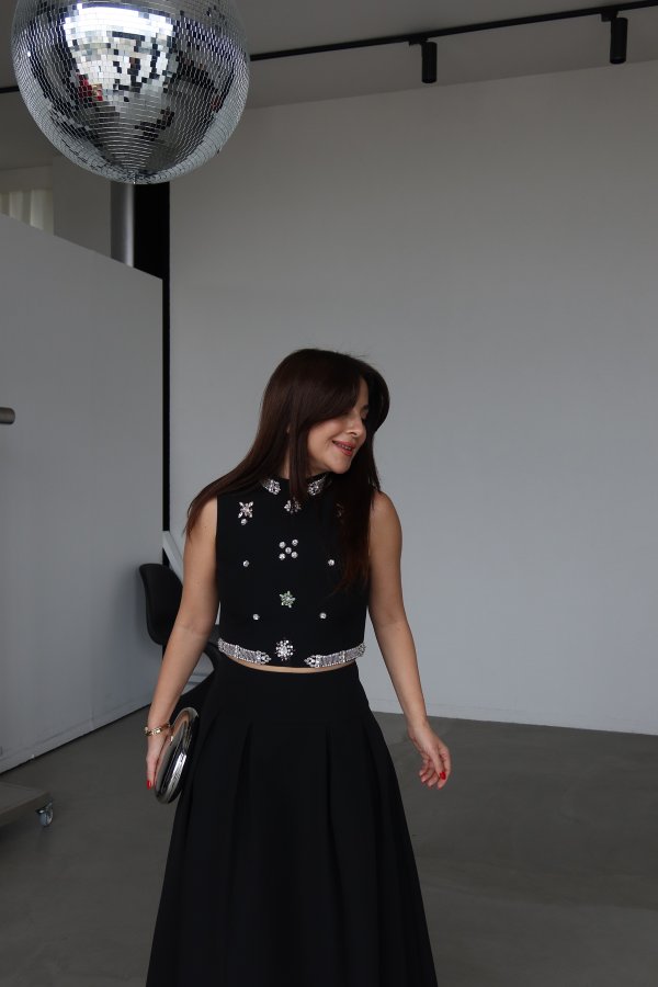 Taş İşlemeli Tasarım Bluz