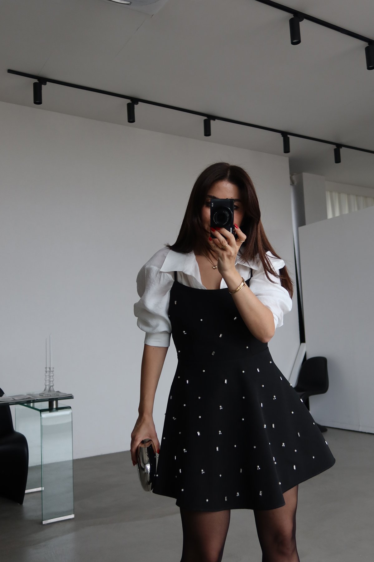 Taş İşlemeli Askılı Mini Elbise