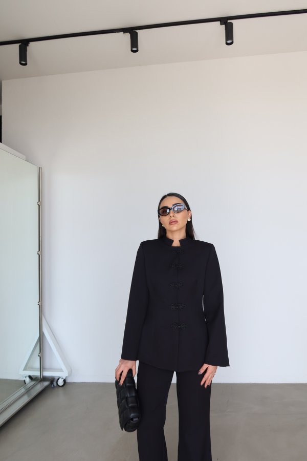 Hakim Yaka Düğme Detaylı Ceket Pantolon Takım