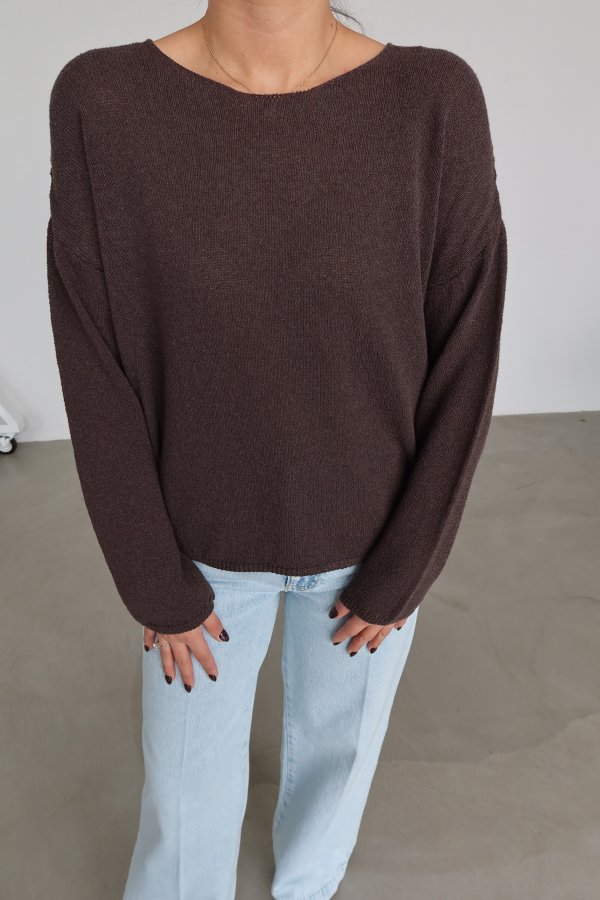 Kayık Yaka Oversize Triko Kazak