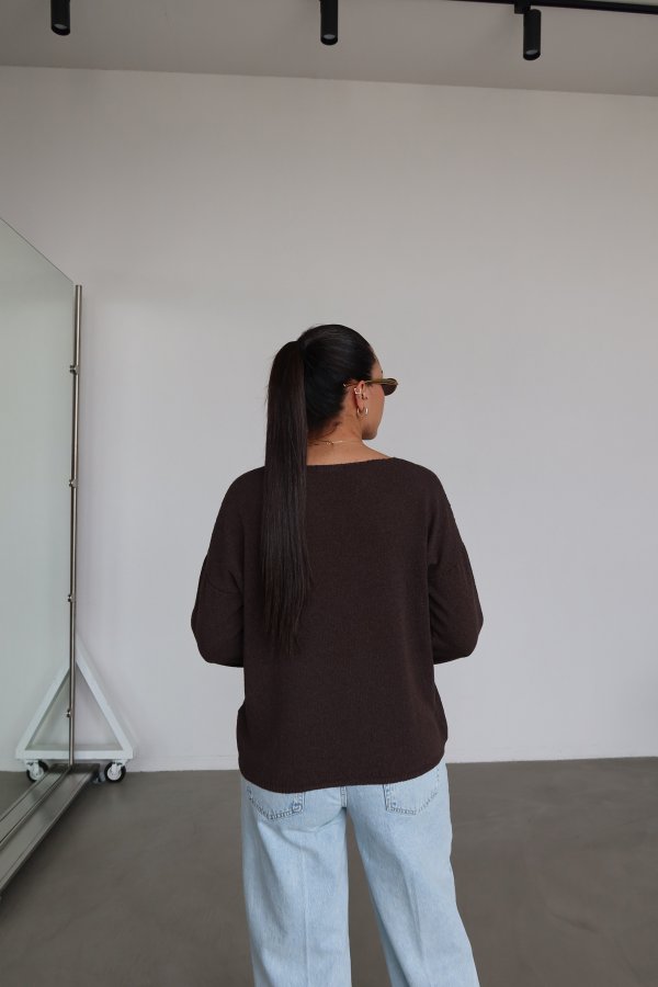 Kayık Yaka Oversize Triko Kazak