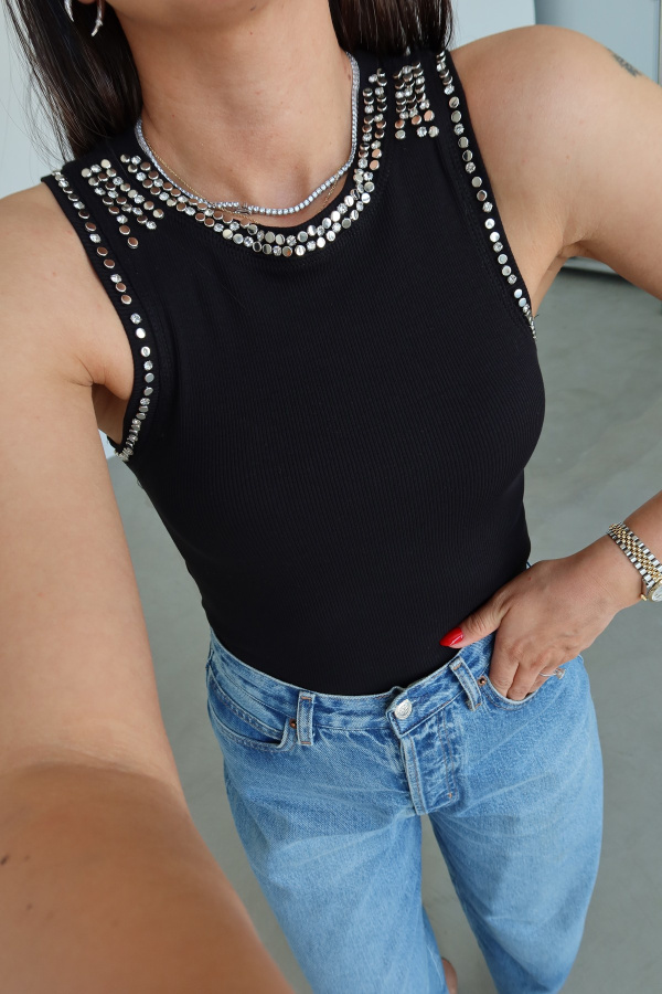 Yakası Ve Kol Kısmı Taşlı Kendinden Fitilli Bluz