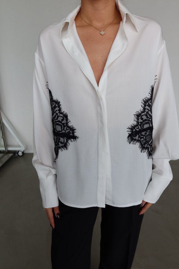 Güpür İşlemeli Beli Bağlamalı Gömlek