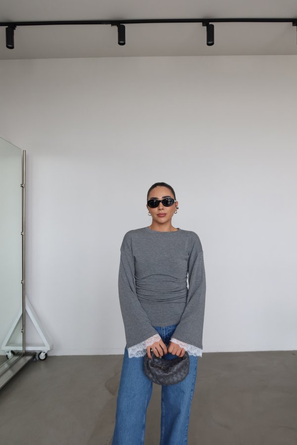 İspanyol Kol Güpürlü Bluz