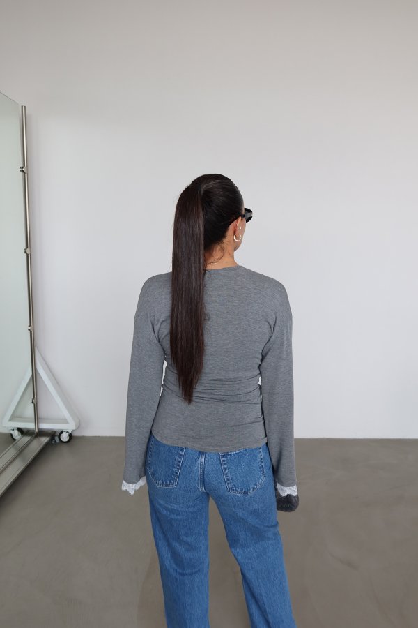 İspanyol Kol Güpürlü Bluz