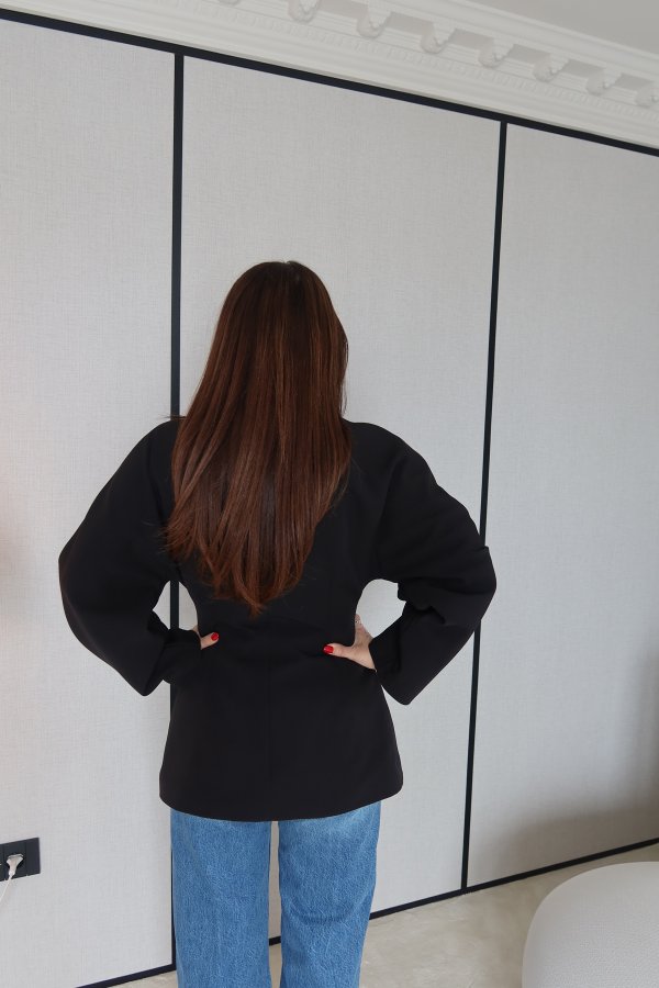 Dikiş Detaylı Tek Düğmeli Blazer Ceket