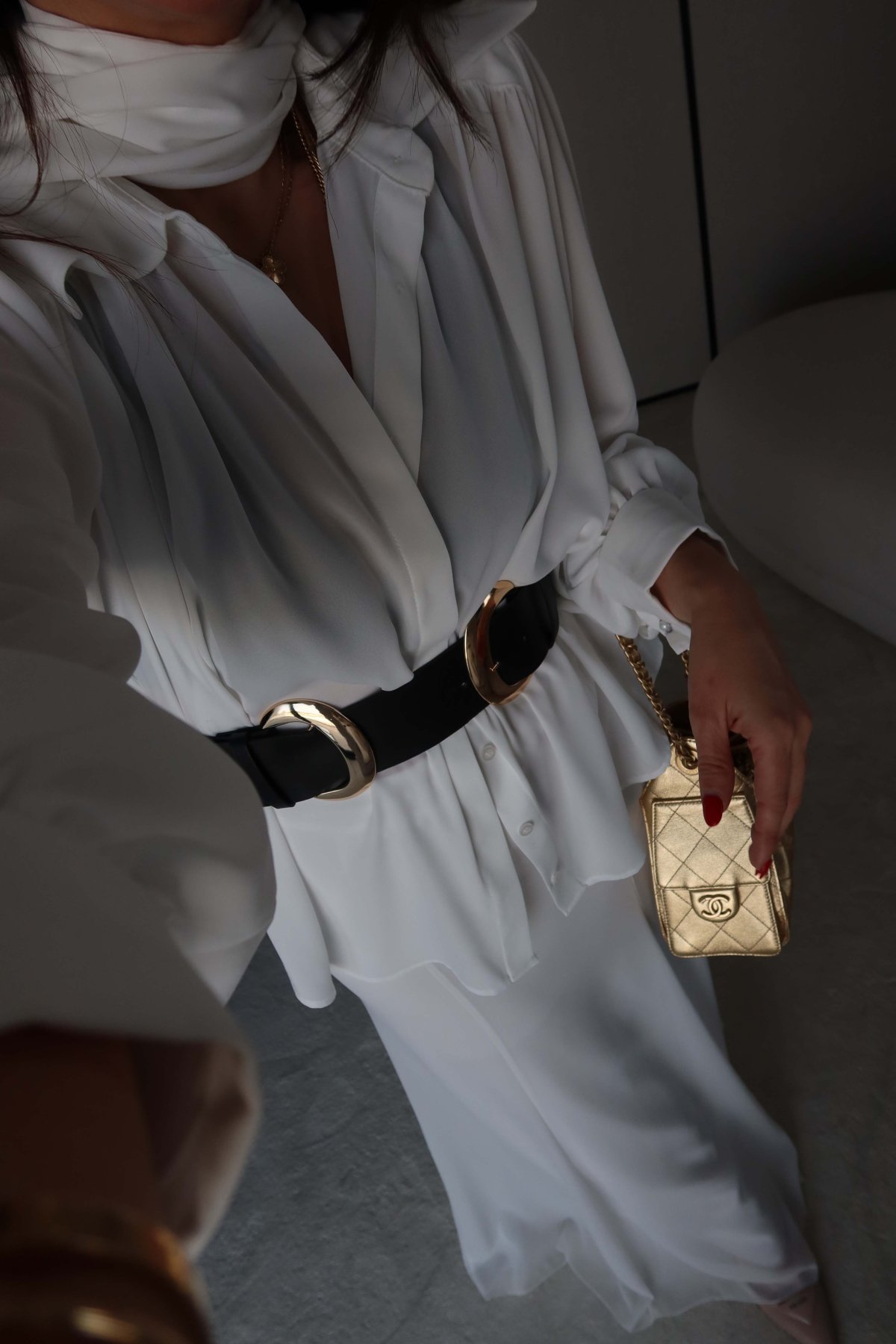 Omuzu Vatkalı Şifon Gömlek