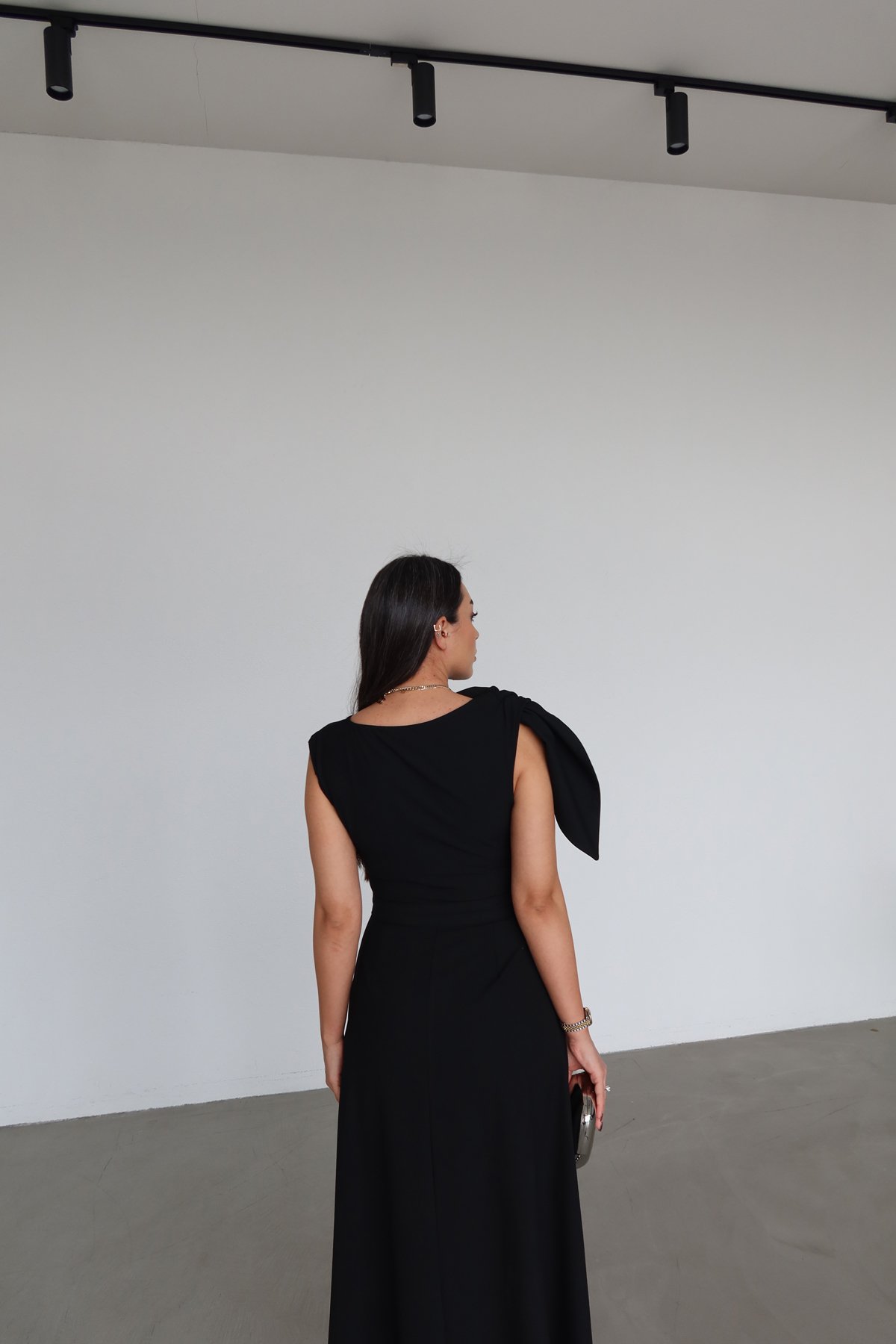 Bağlama Detaylı Süs Cepli Elbise