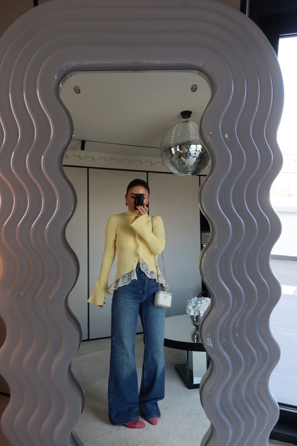 Fitilli Dantel Detaylı Hırka