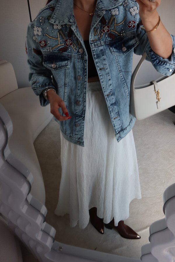 Asimetrik Kesim Kırışık Etek