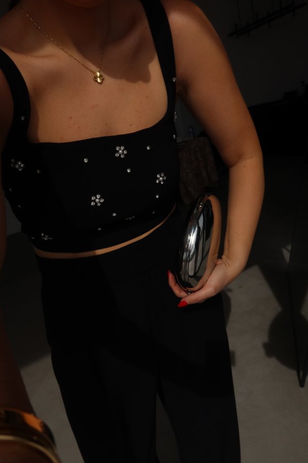 Önü Taşlı Kalın Askılı Büstiyer