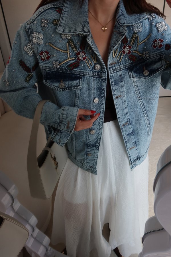 İnci Ve Nakış İşlemeli Denim Ceket