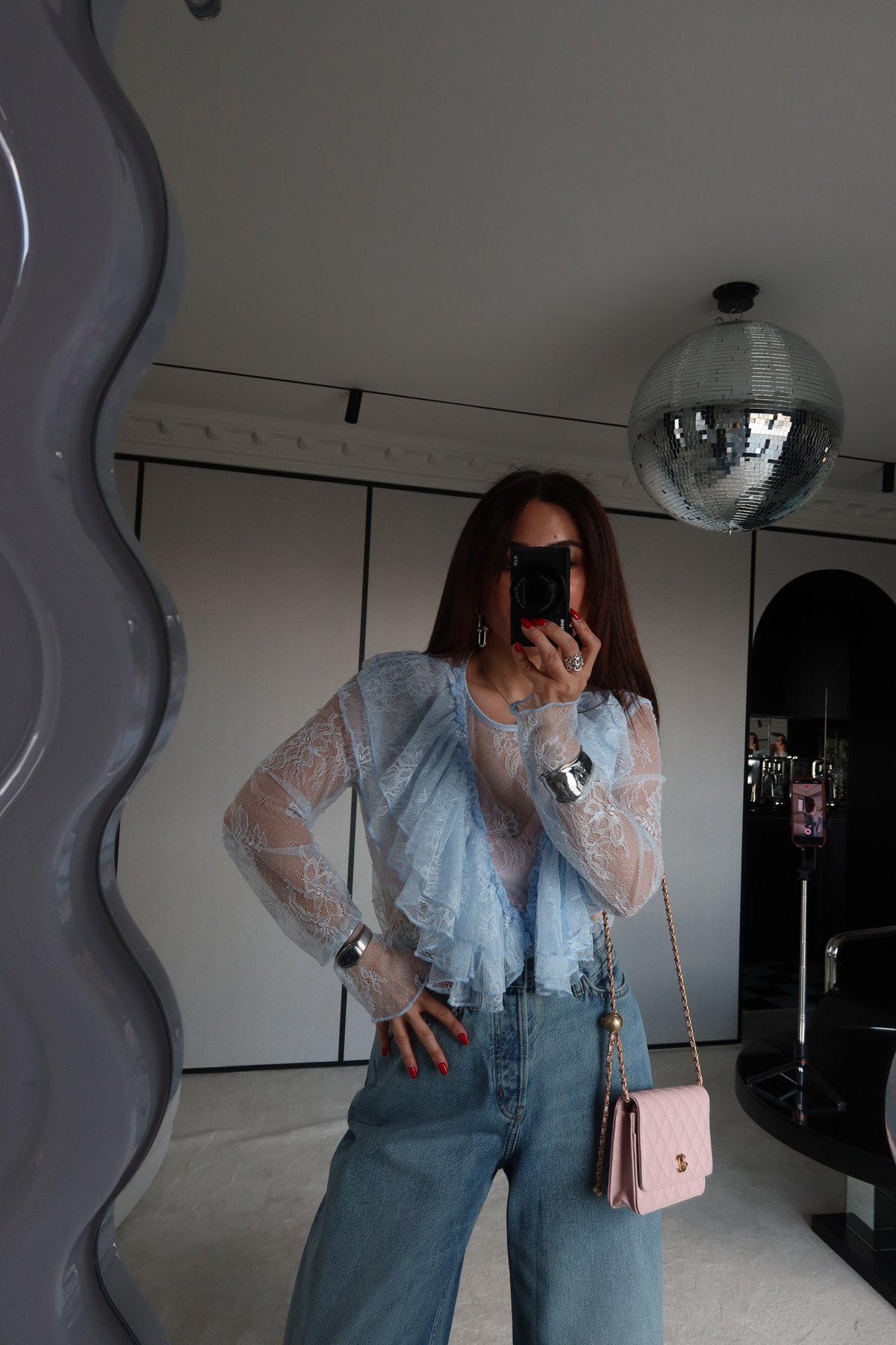 Fırfırlı Transparan Dantel Bluz