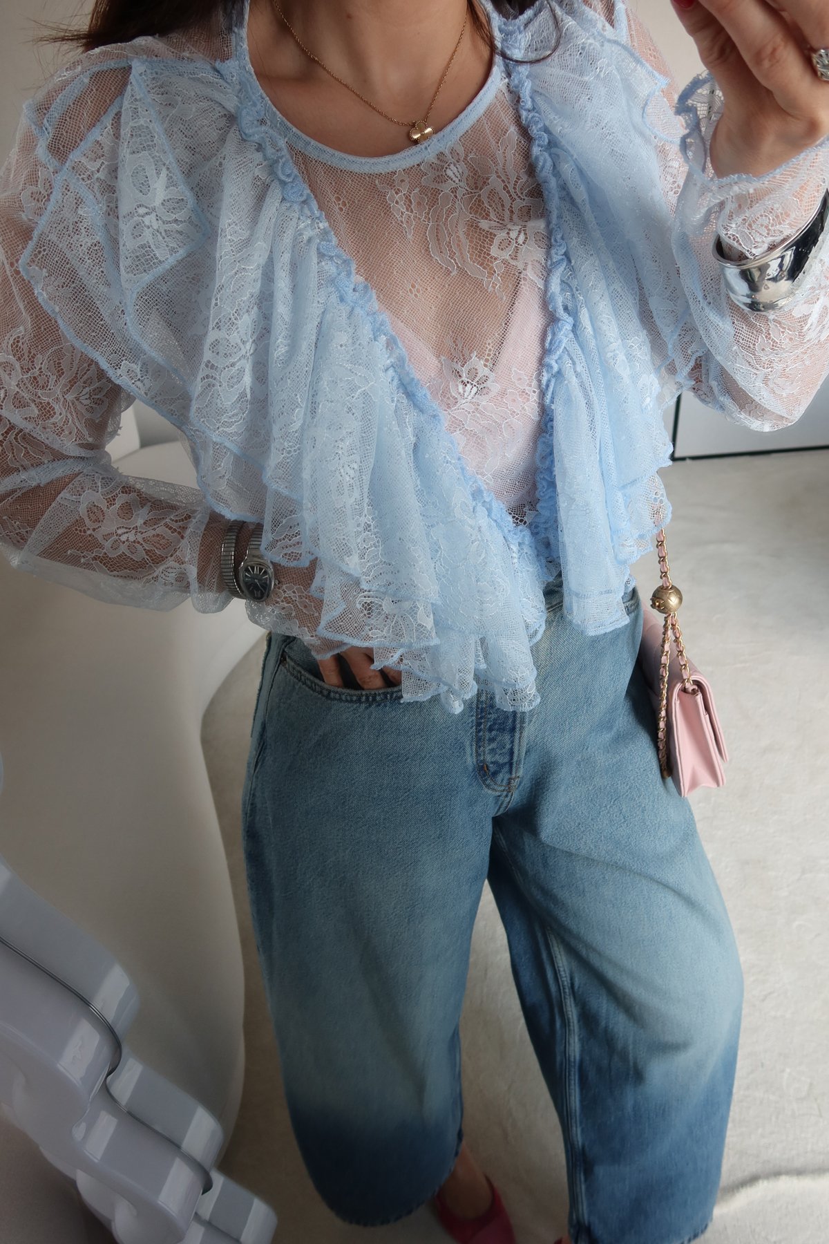 Fırfırlı Transparan Dantel Bluz