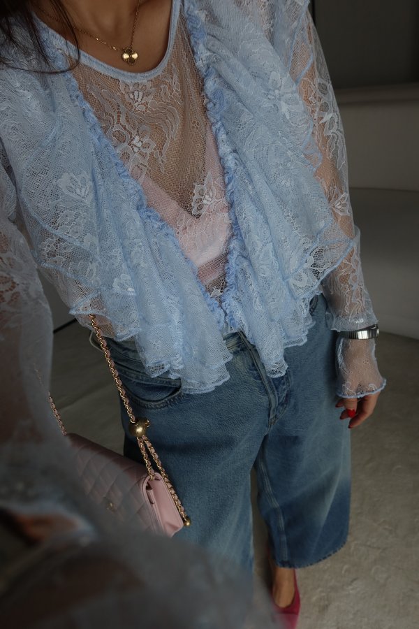 Fırfırlı Transparan Dantel Bluz