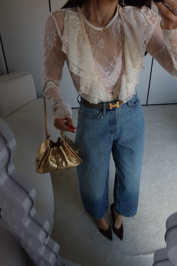 Fırfırlı Transparan Dantel Bluz