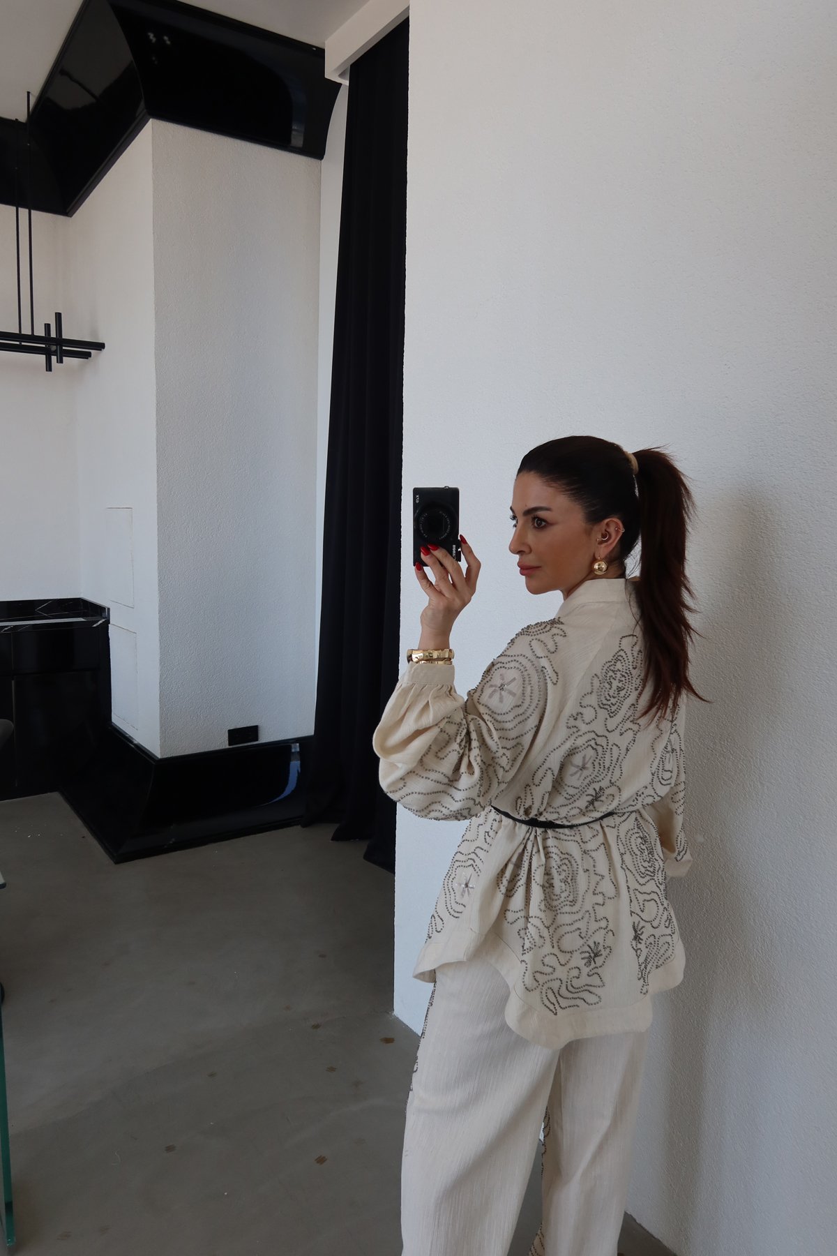 Boncuk İşlemeli Keten Kimono