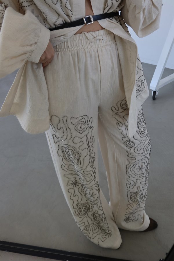 Boncuk İşlemeli Keten Pantolon