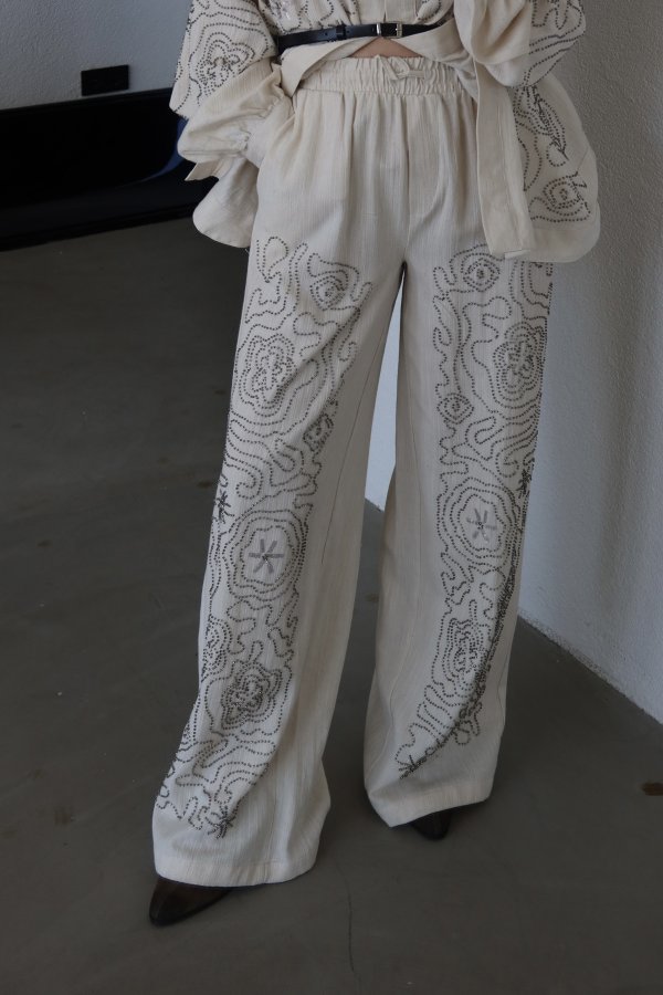 Boncuk İşlemeli Keten Pantolon