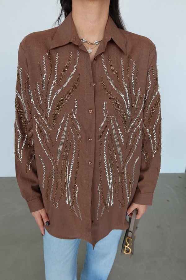 Boncuk İşlemeli Keten Gömlek