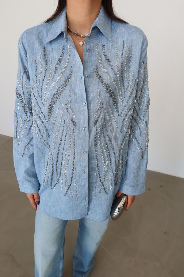 Boncuk İşlemeli Keten Gömlek