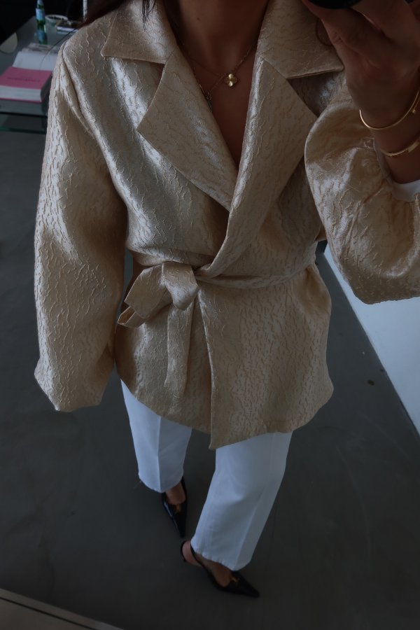 Jakarlı Balon Kol Ceket