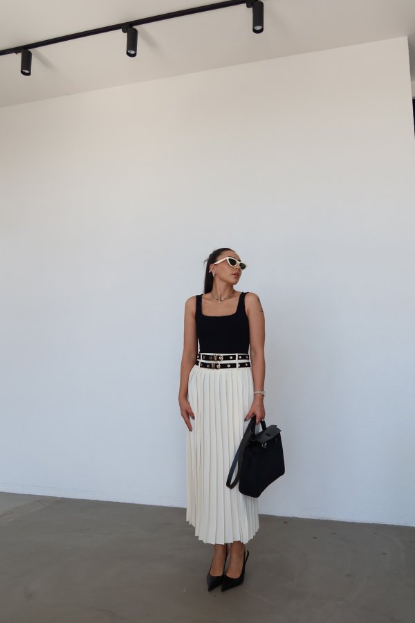 Çift Kemerli Piliseli Etek