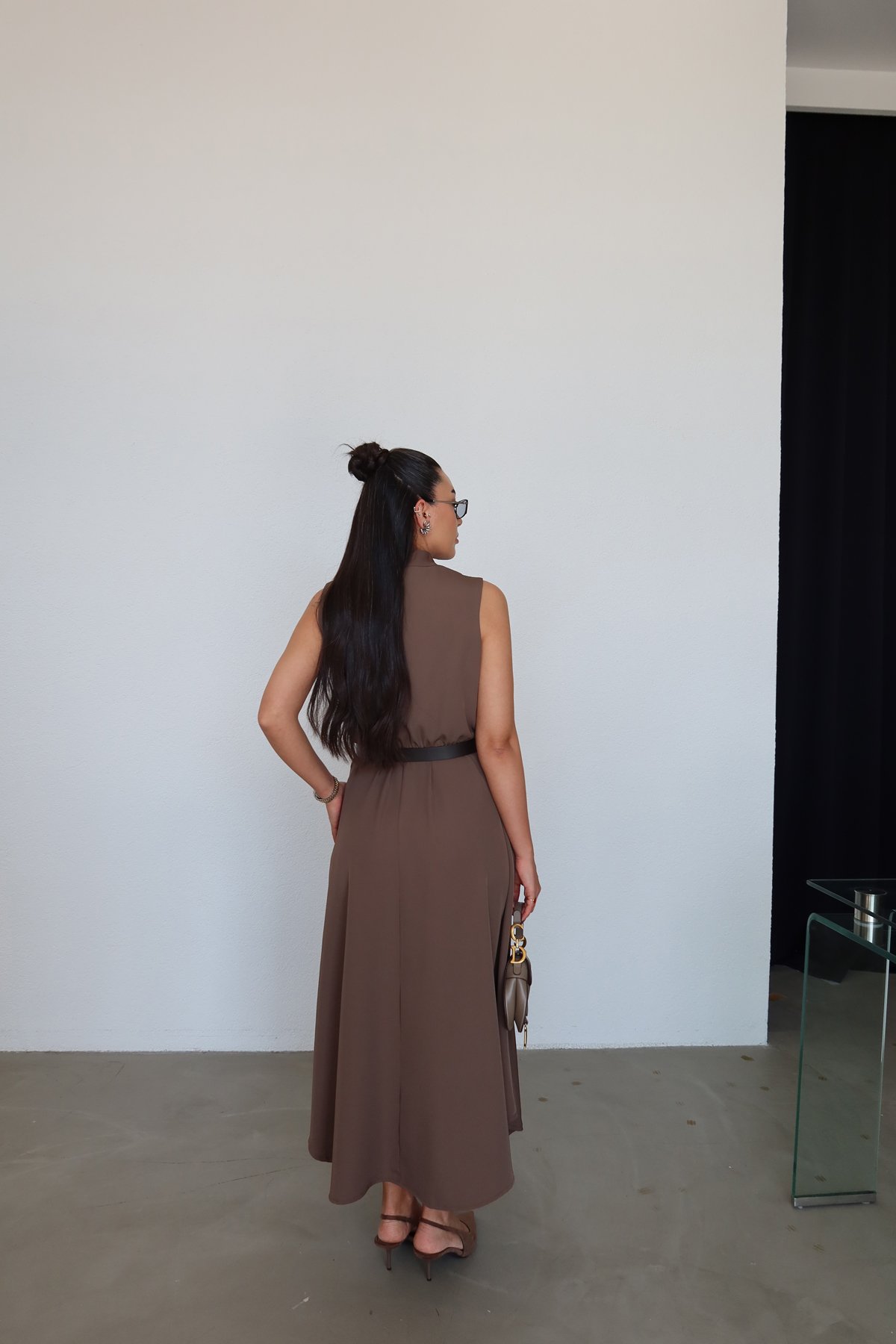 Boydan Fermuarlı Kemerli Elbise