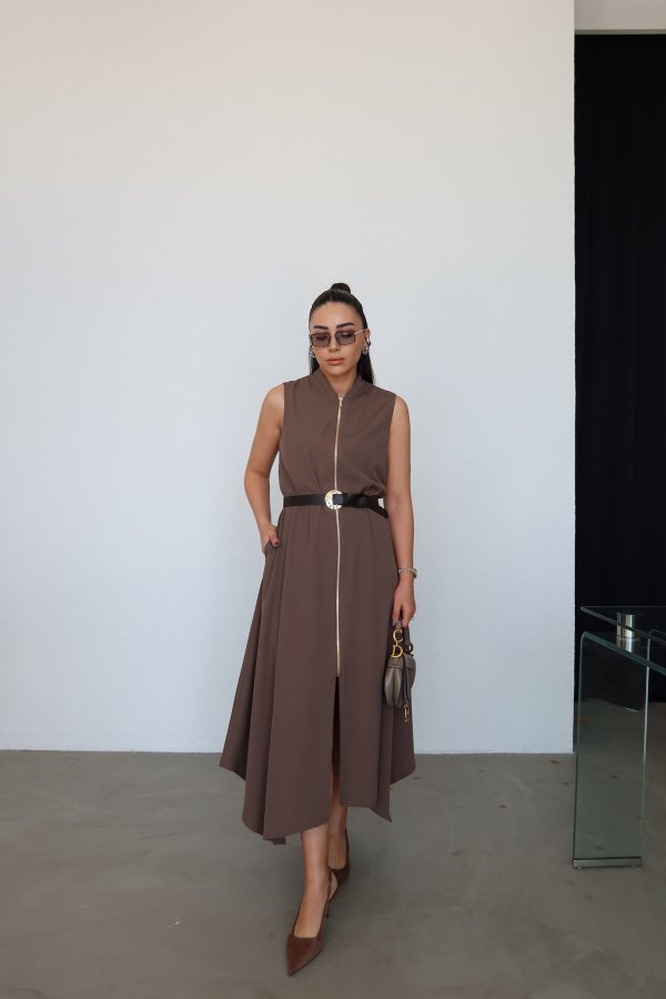 Boydan Fermuarlı Kemerli Elbise