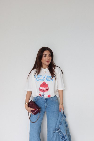 Yazı Ve Meyve Baskılı Tişört