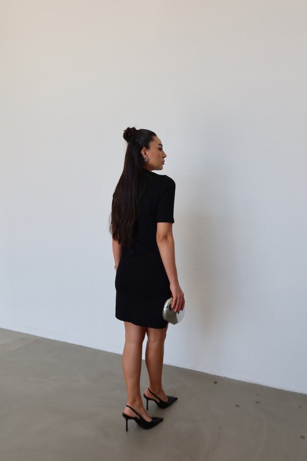 Taş İşlemeli Kısa Kol Elbise