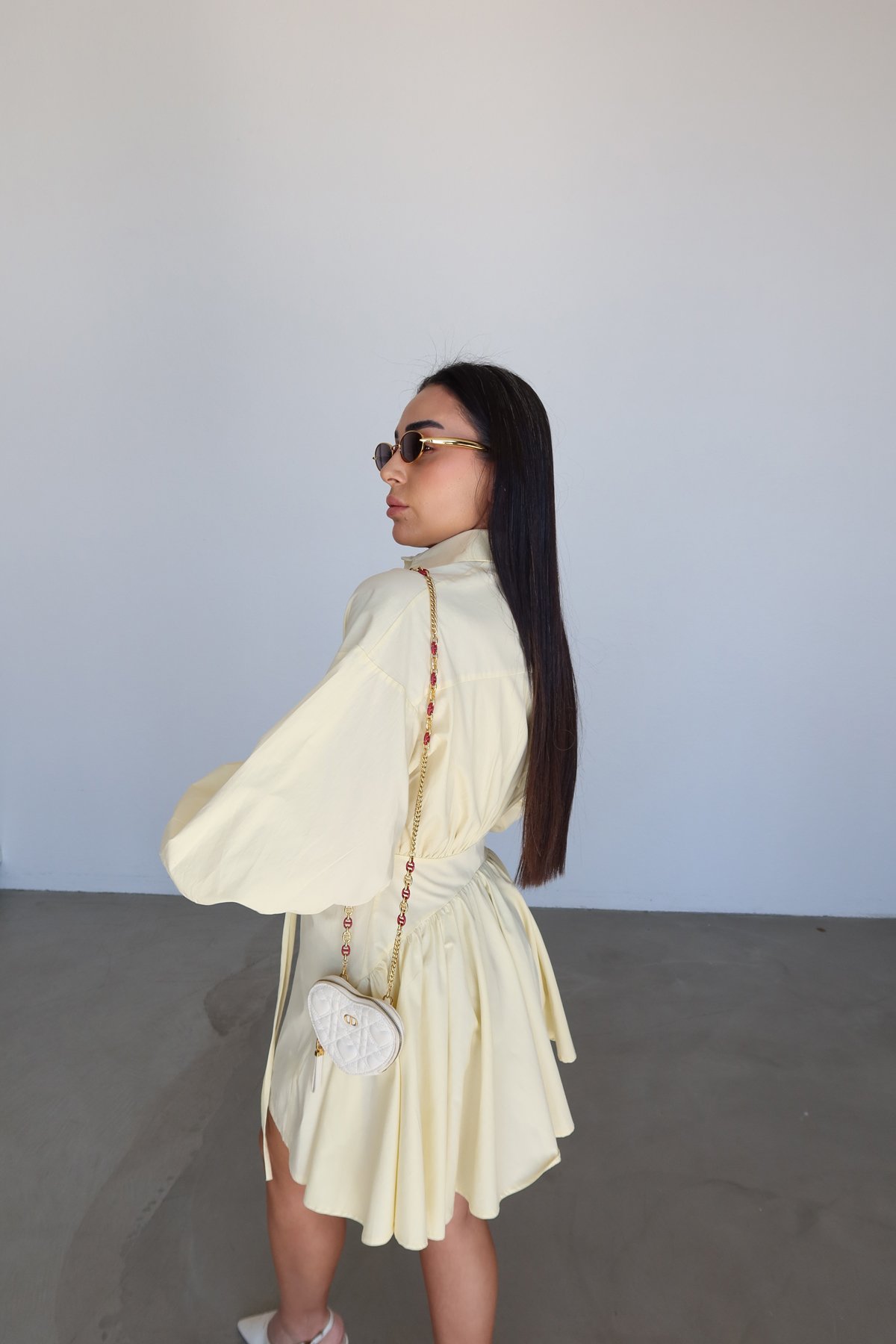 Belden Bağlamalı Tasarım Mini Elbise