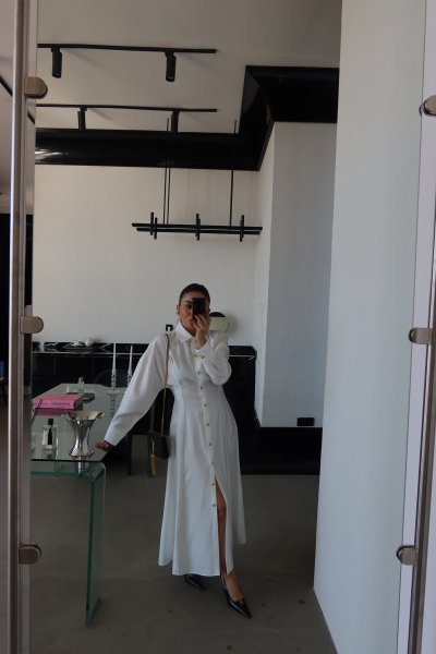 Gold Düğmeli Maksi Boy Elbise