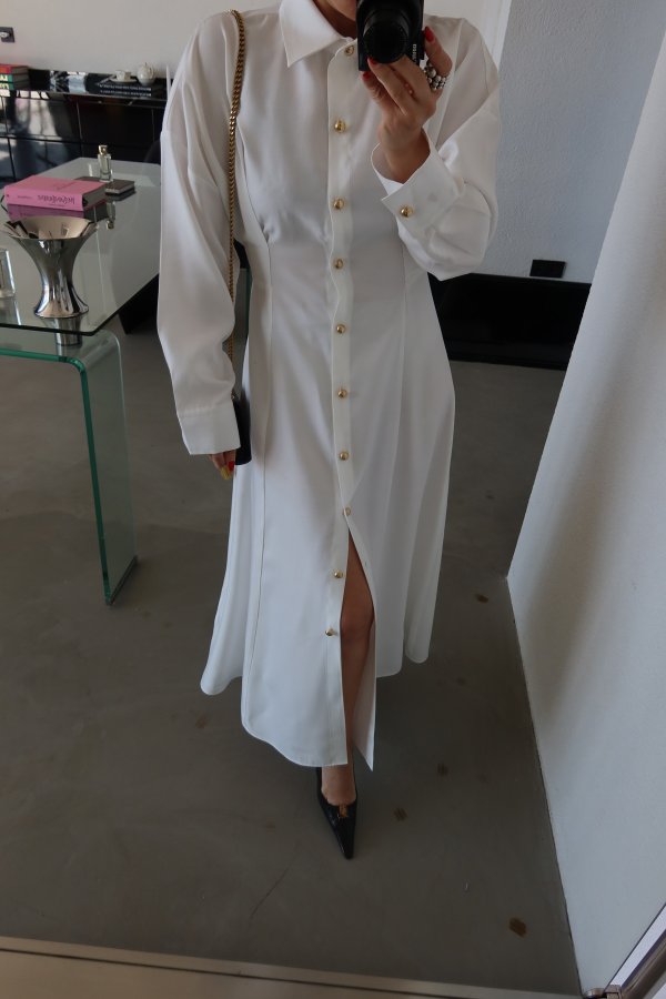 Gold Düğmeli Maksi Boy Elbise