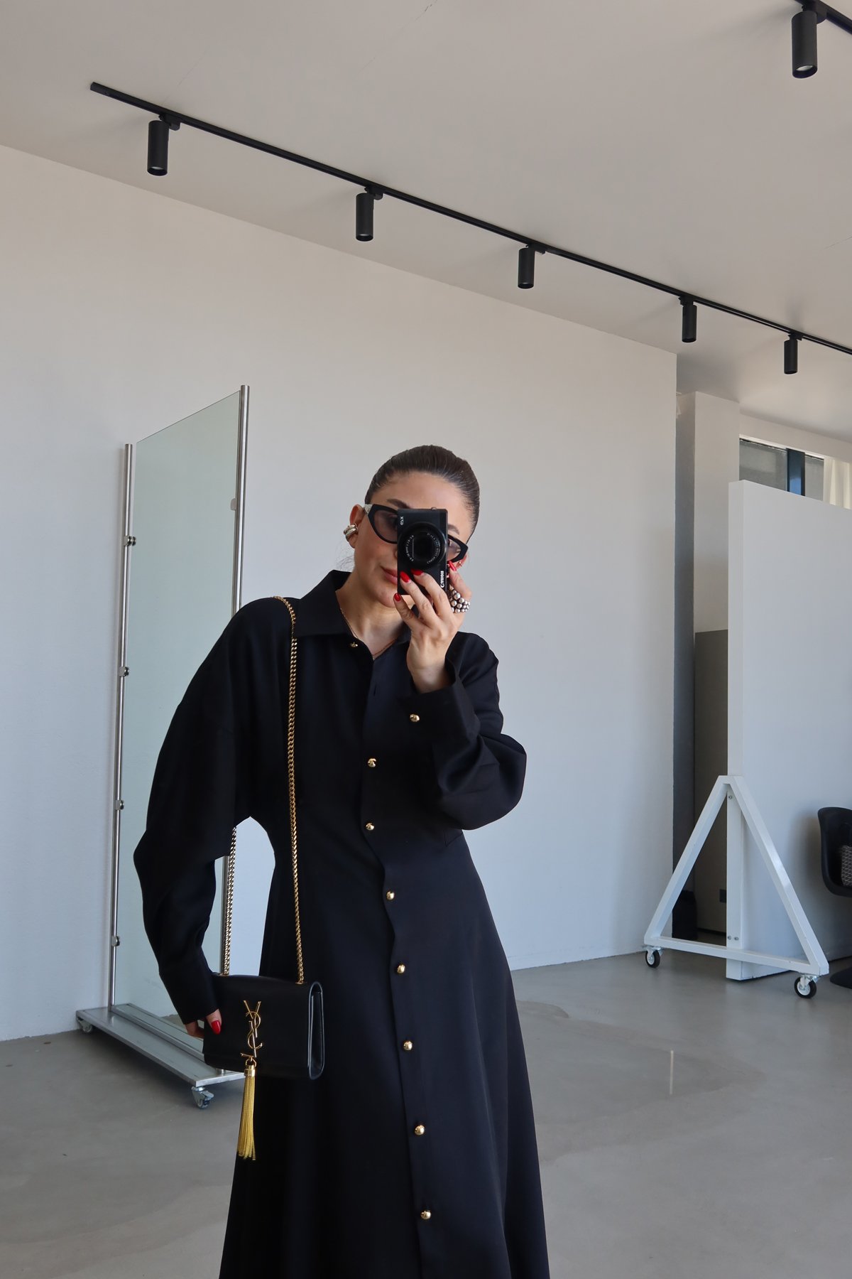 Gold Düğmeli Maksi Boy Elbise