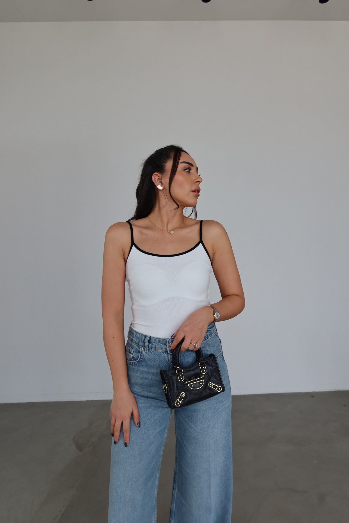 Kontrast Dikişli Askılı Atlet