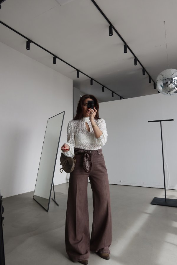 Yüksek Bel Yumuşak Dokulu jean