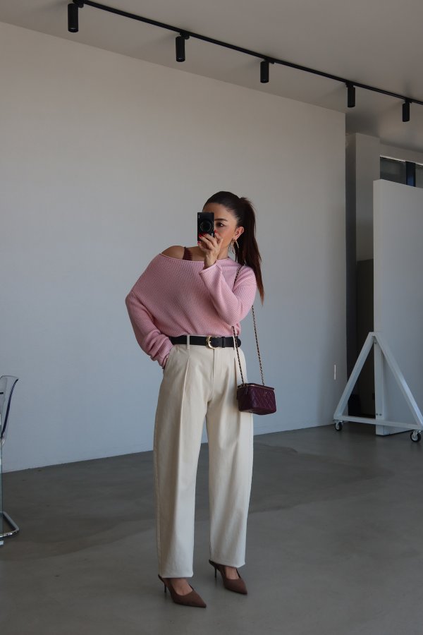 Kalın Kemerli Pileli Pantolon