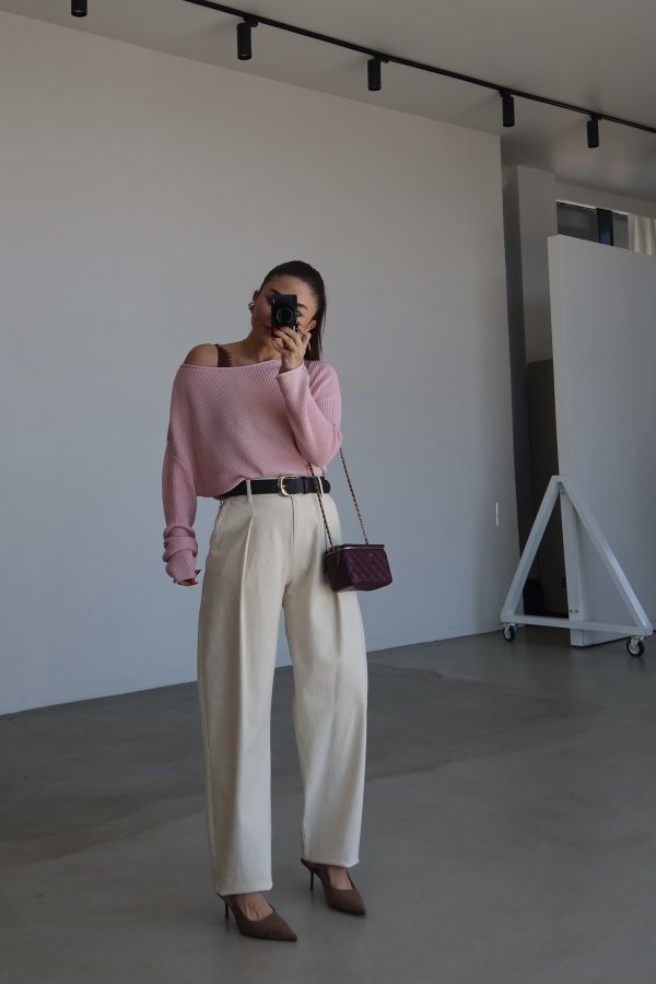 Kalın Kemerli Pileli Pantolon