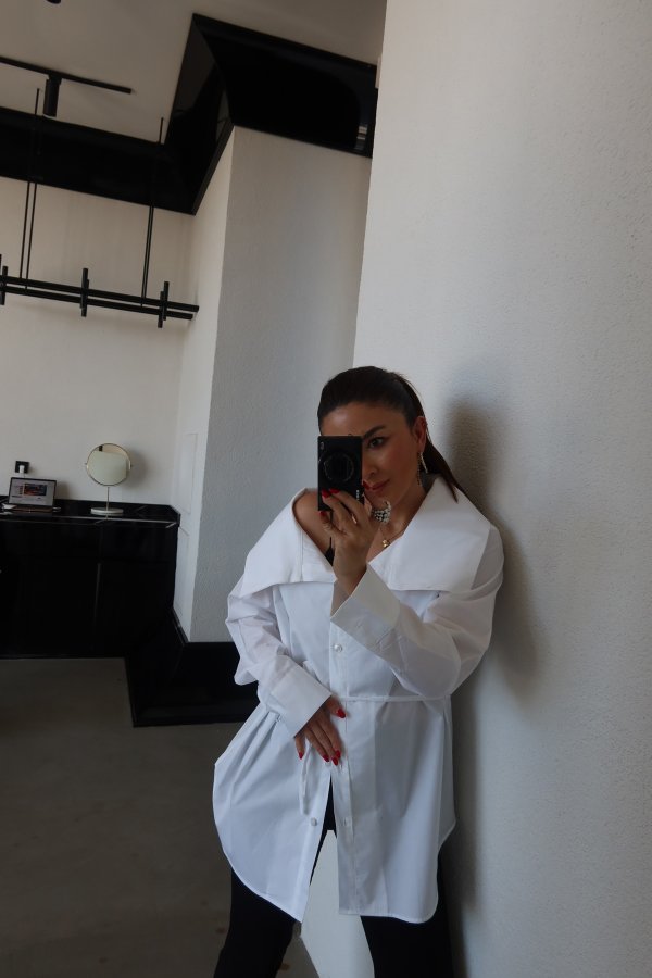 Oversize Kuşaklı Poplin Gömlek