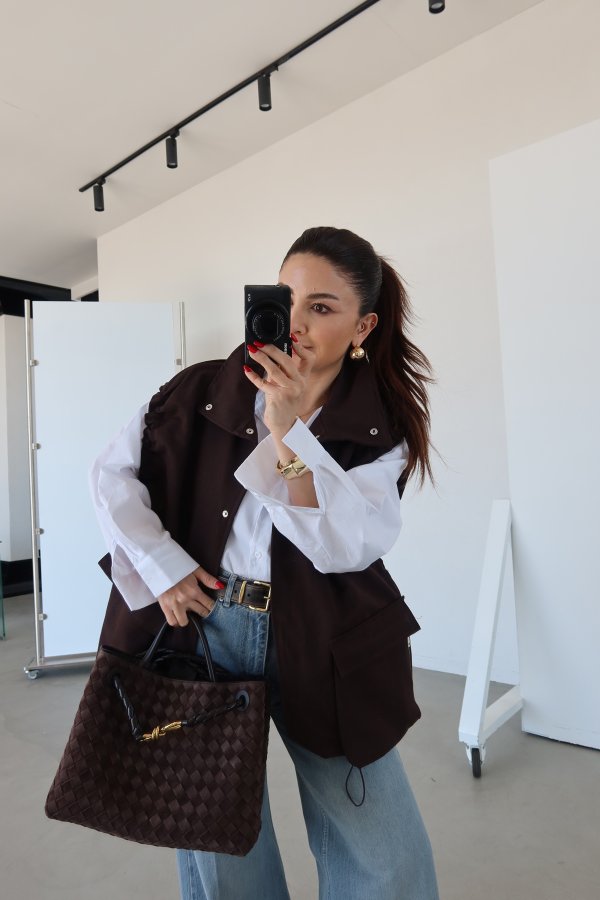 Kolu Büzgülü Kargo Cepli Yelek