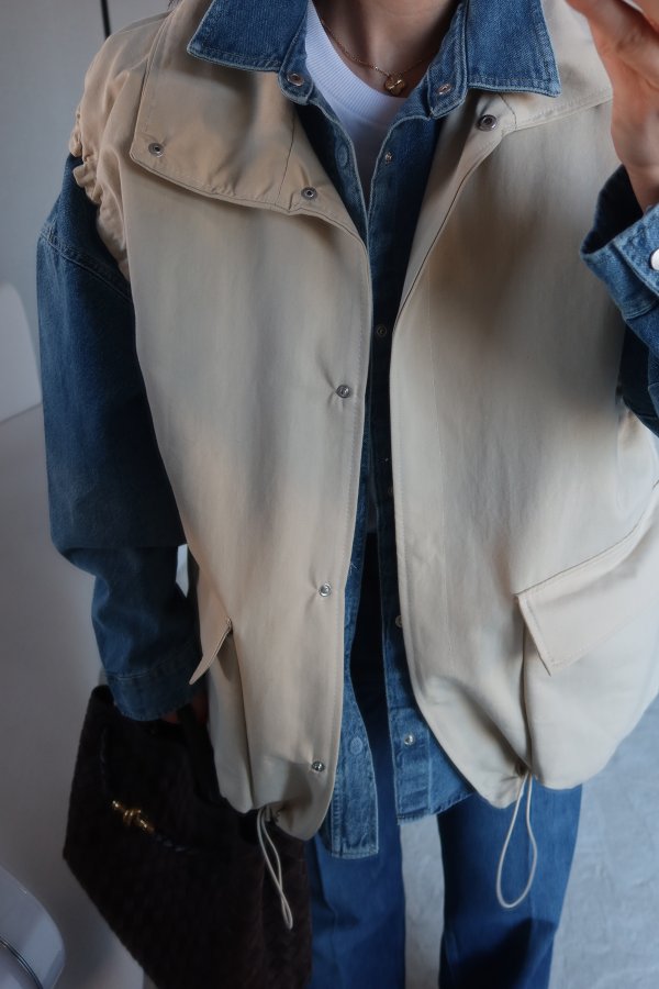 Kolu Büzgülü Kargo Cepli Yelek