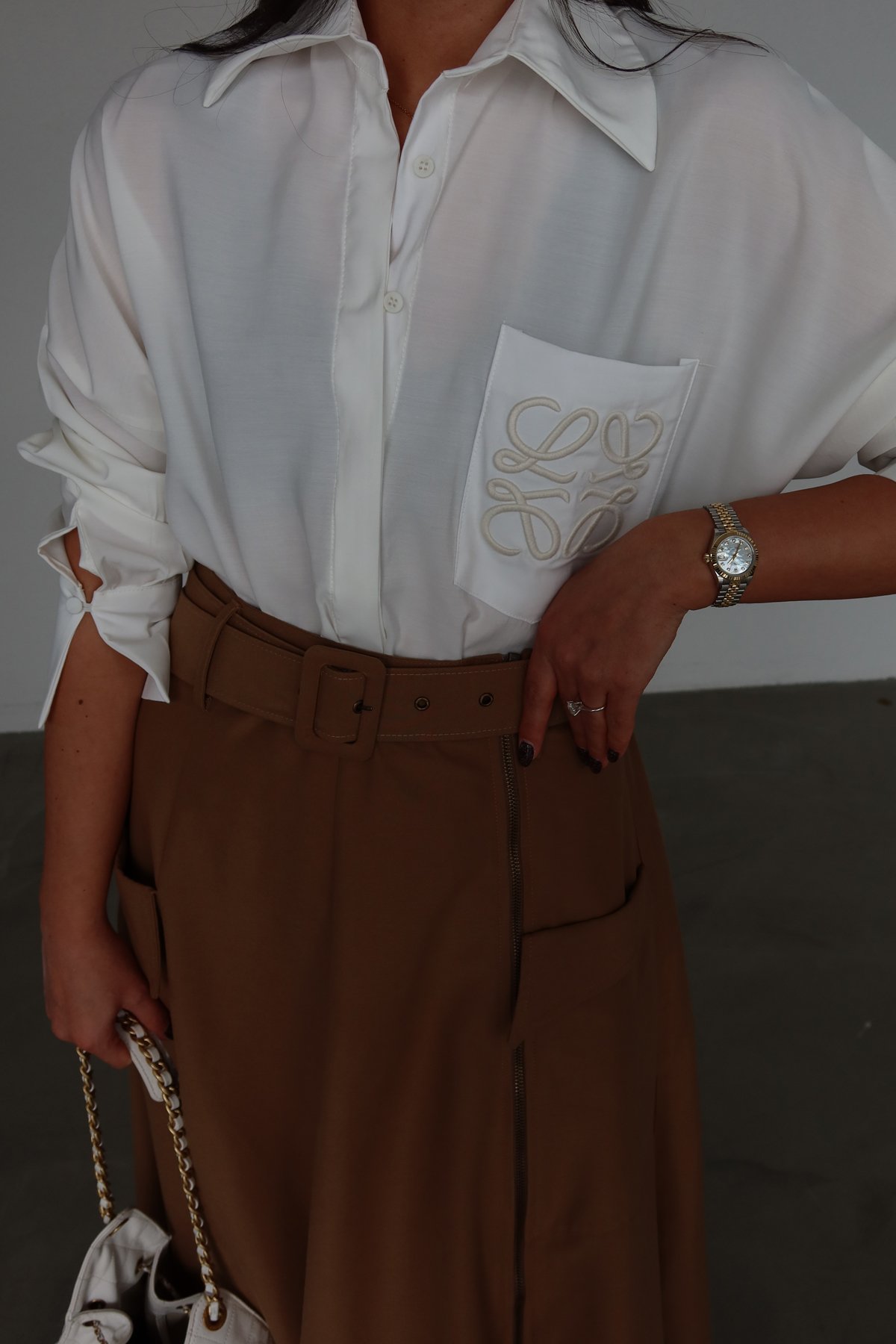 Cep Kısmı Nakışlı Oversize Gömlek