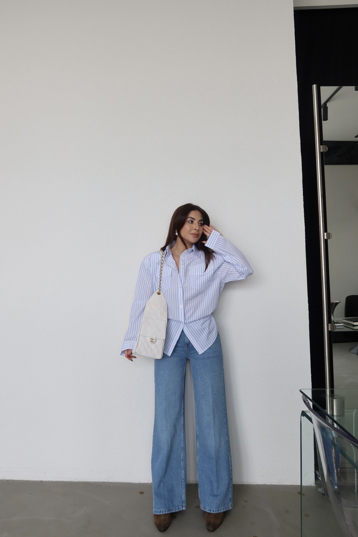 Arka Cebi Yıldız Baskılı Straight Fit Jean