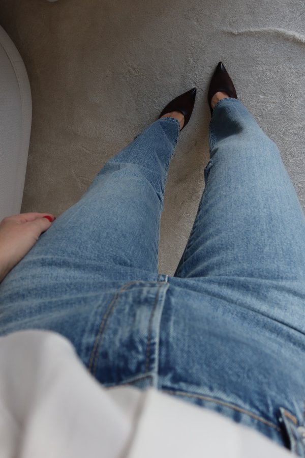 Taşlamalı Lazer Kesikli Jean