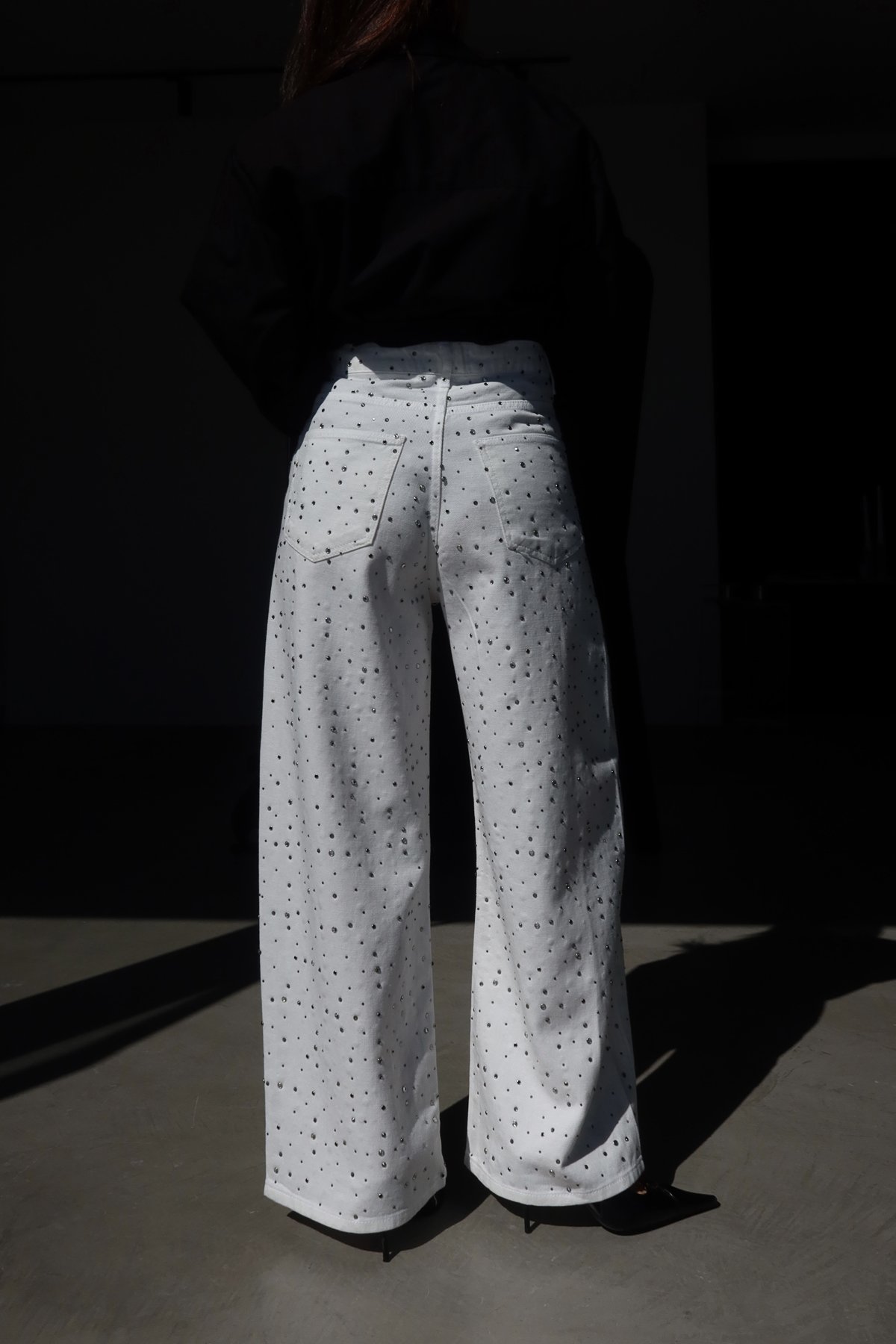 Ön Ve Arkası Taş Baskılı Jean