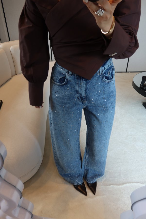 Ön Ve Arkası Taş Baskılı Jean