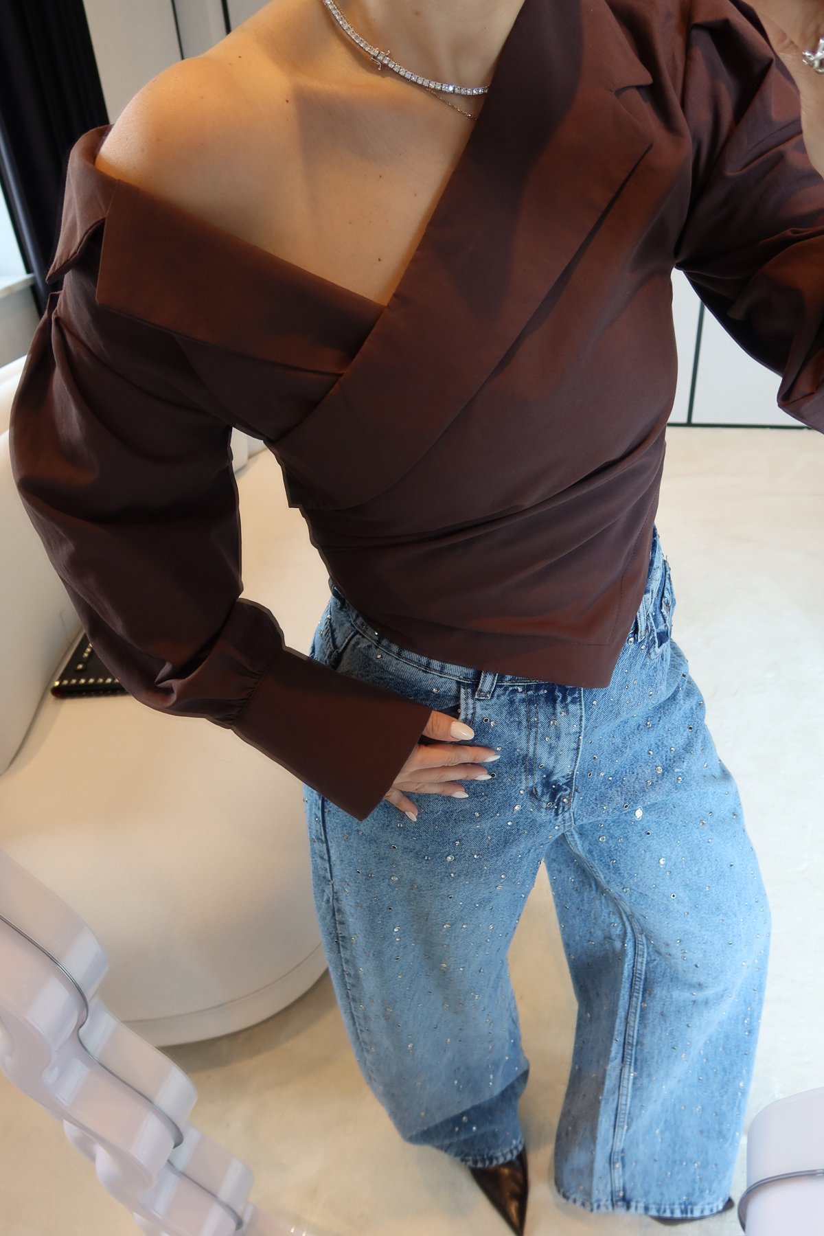 Omuzu Açık Drapeli Bluz