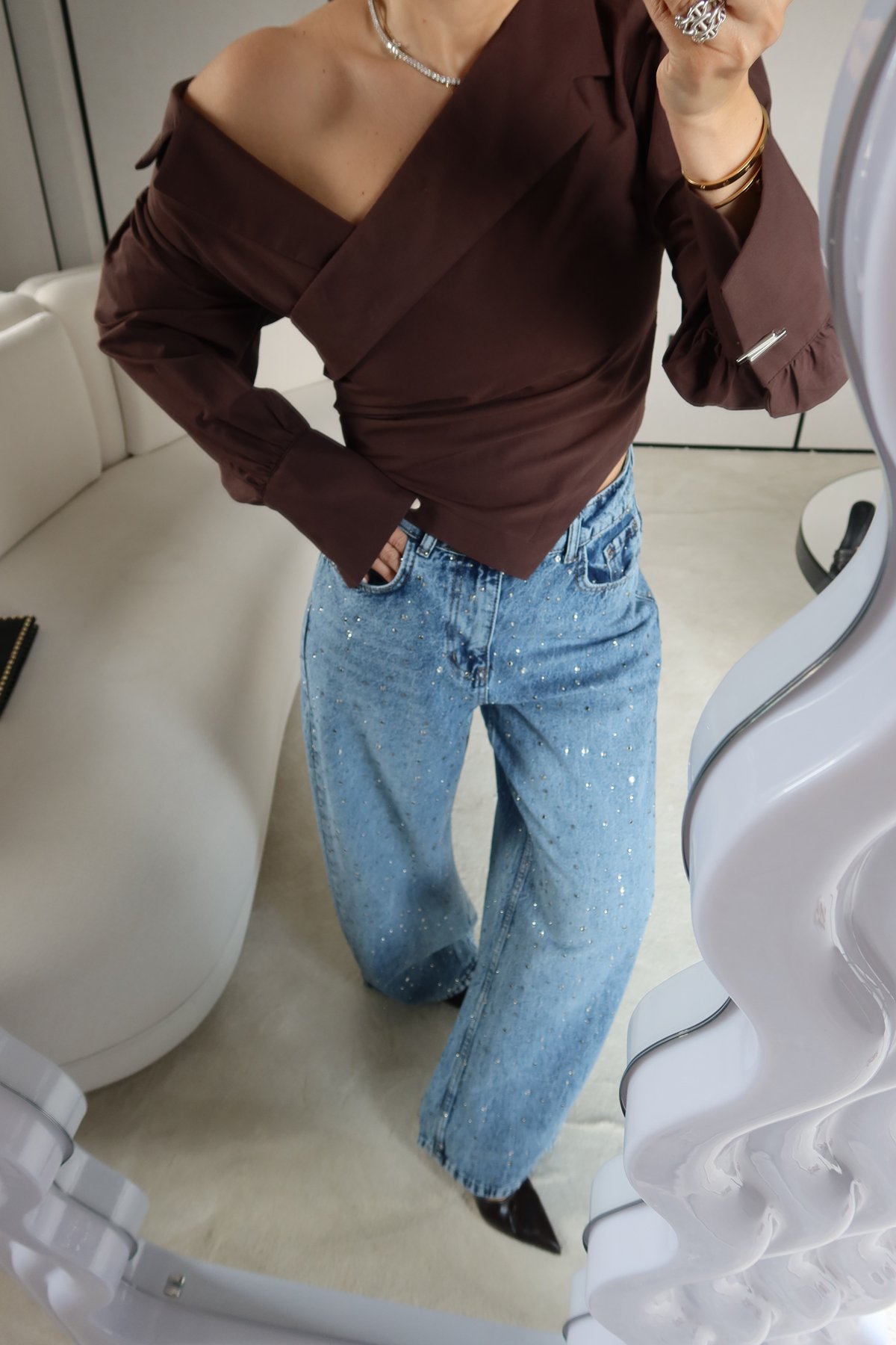 Omuzu Açık Drapeli Bluz